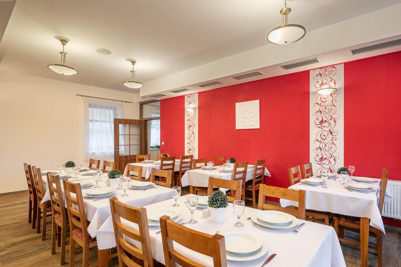 Pytloun Wellness Hotel Hasistejn Místo 외부 사진