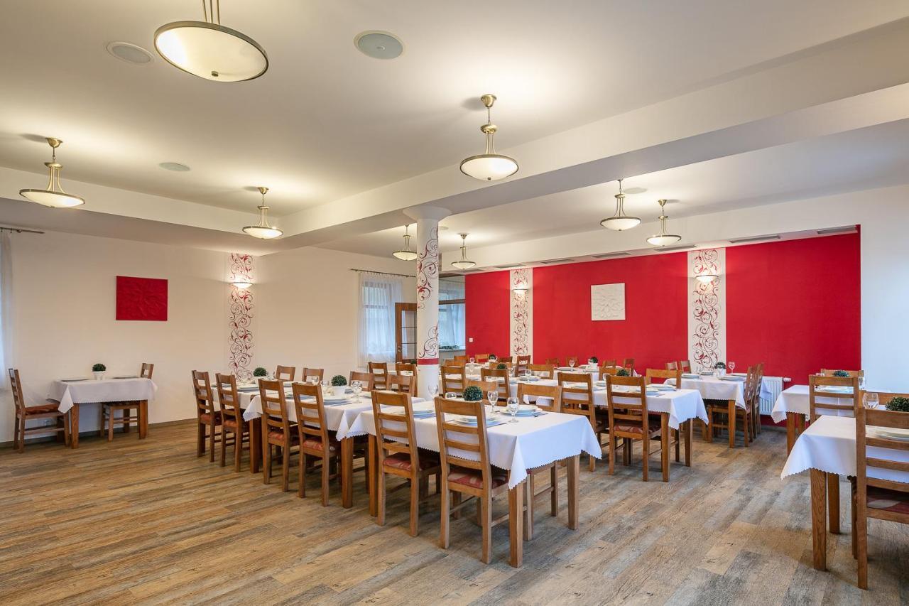 Pytloun Wellness Hotel Hasistejn Místo 외부 사진