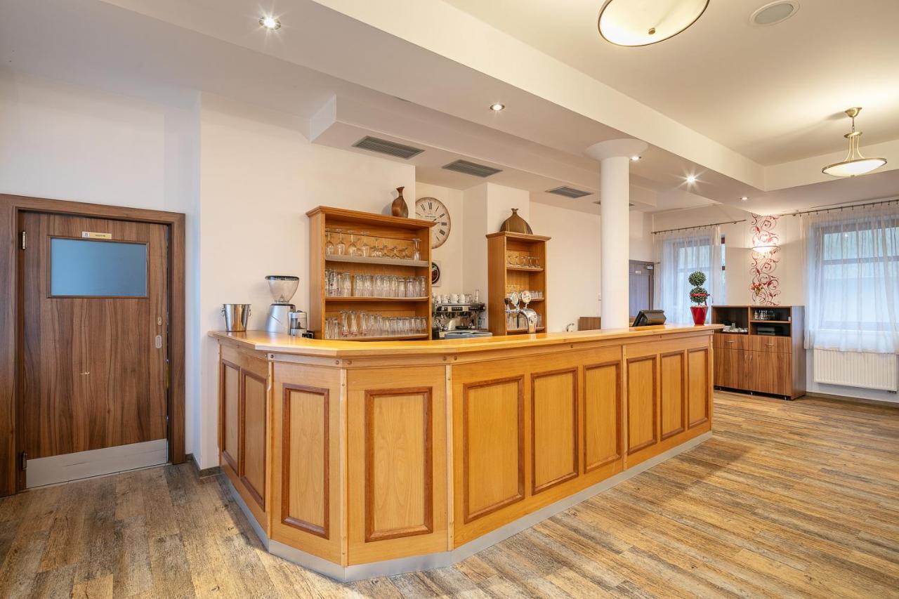 Pytloun Wellness Hotel Hasistejn Místo 외부 사진