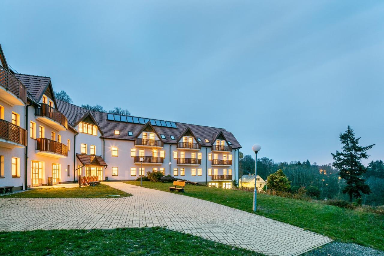 Pytloun Wellness Hotel Hasistejn Místo 외부 사진