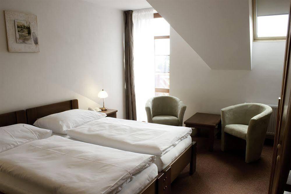 Pytloun Wellness Hotel Hasistejn Místo 외부 사진